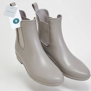 Weatherproof Women's Taupe Rain Boots